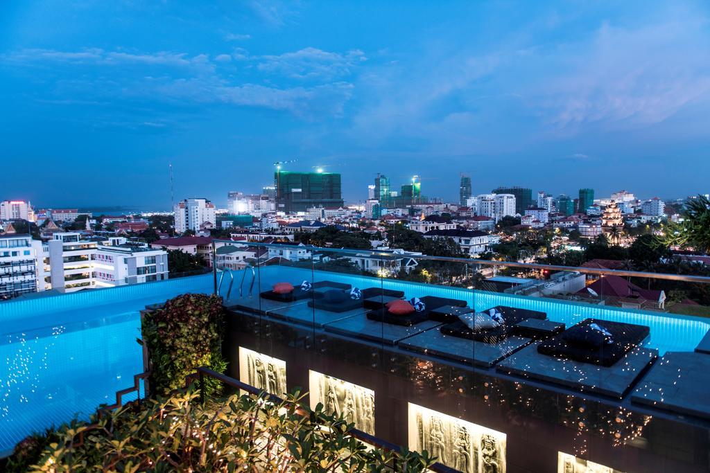 Aquarius Hotel And Urban Resort Пном Пен Екстериор снимка